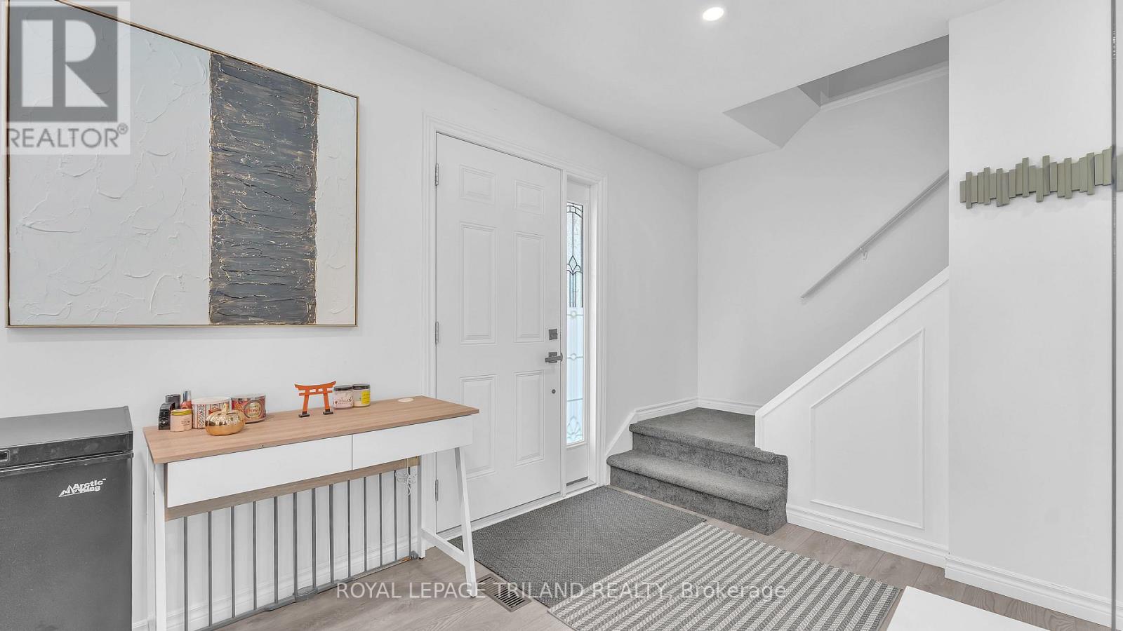 51 ASHBURY AVENUE - 4