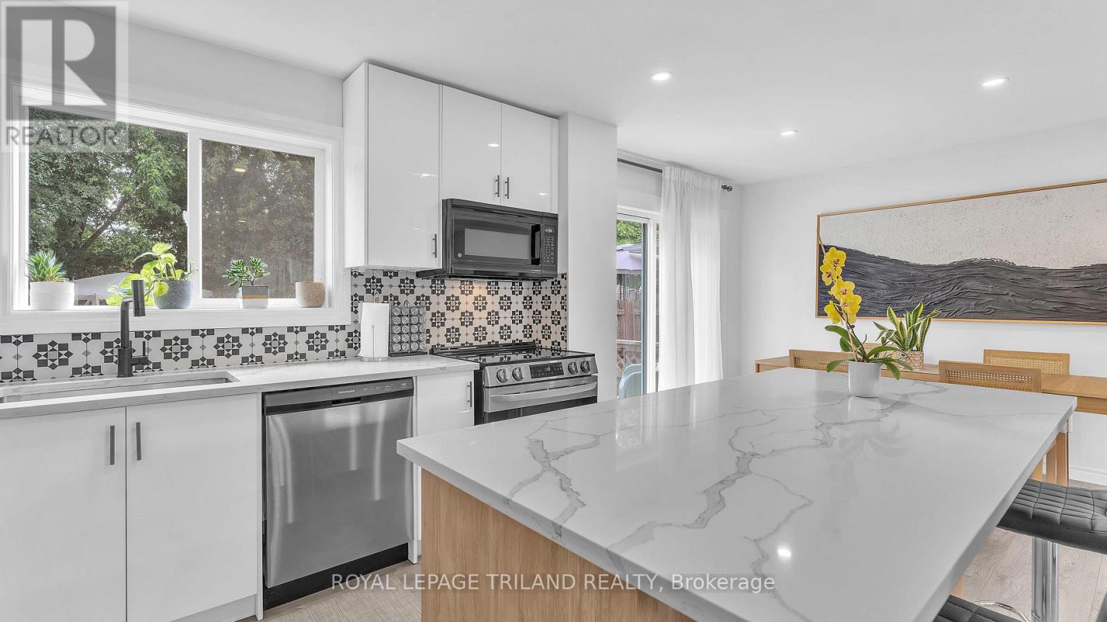 51 ASHBURY AVENUE - 8