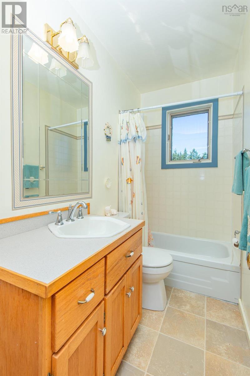 226 Peter Dugas Road - 20