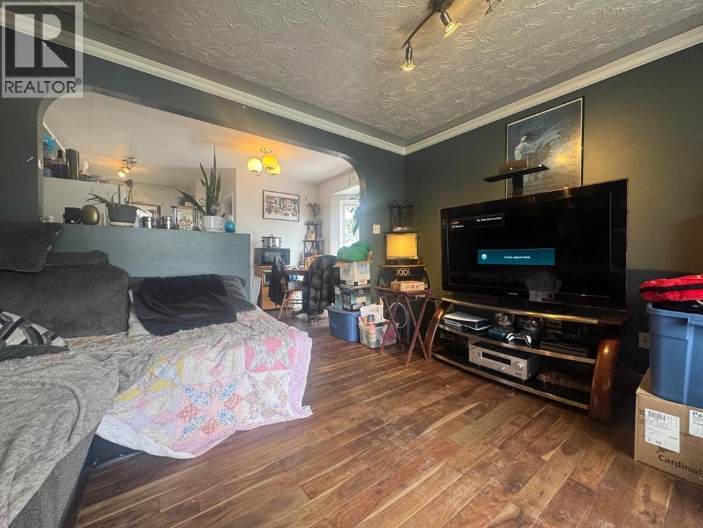 4203 106 Avenue - 23