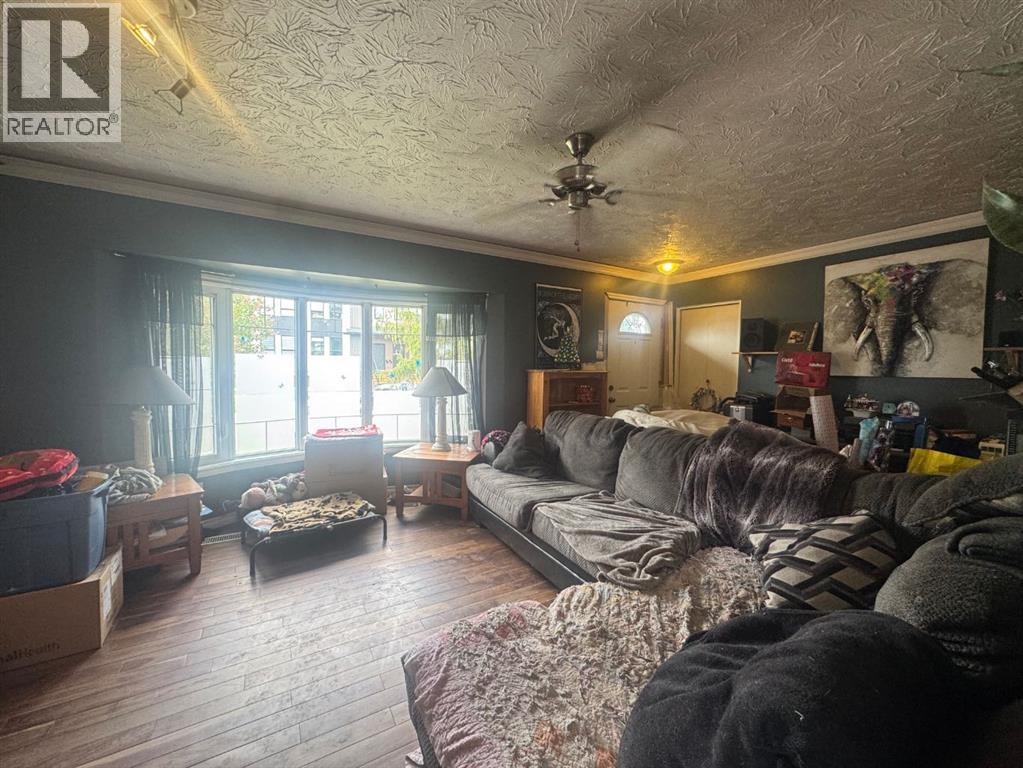 4203 106 Avenue - 24