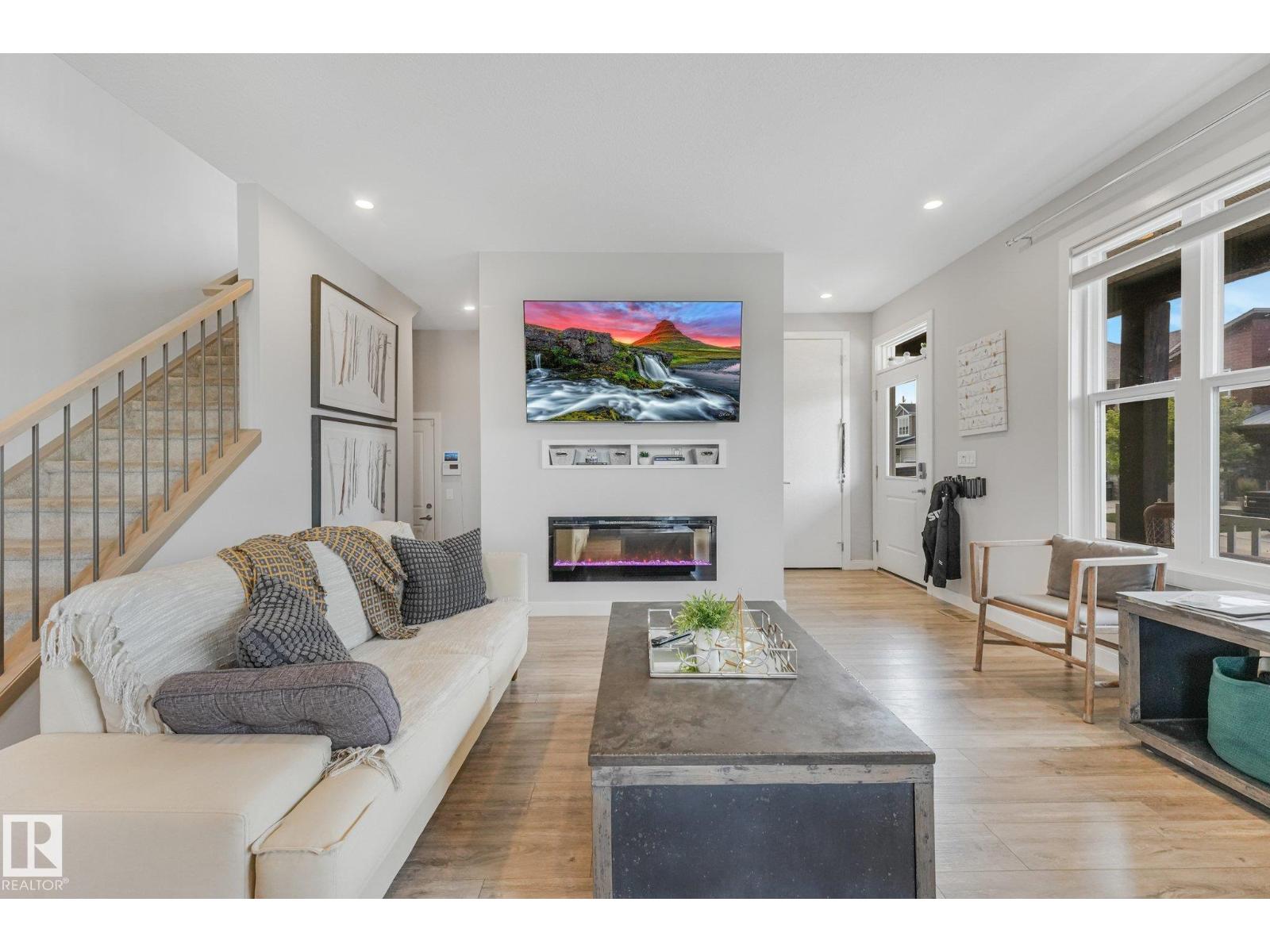 2027 201 ST NW - 10
