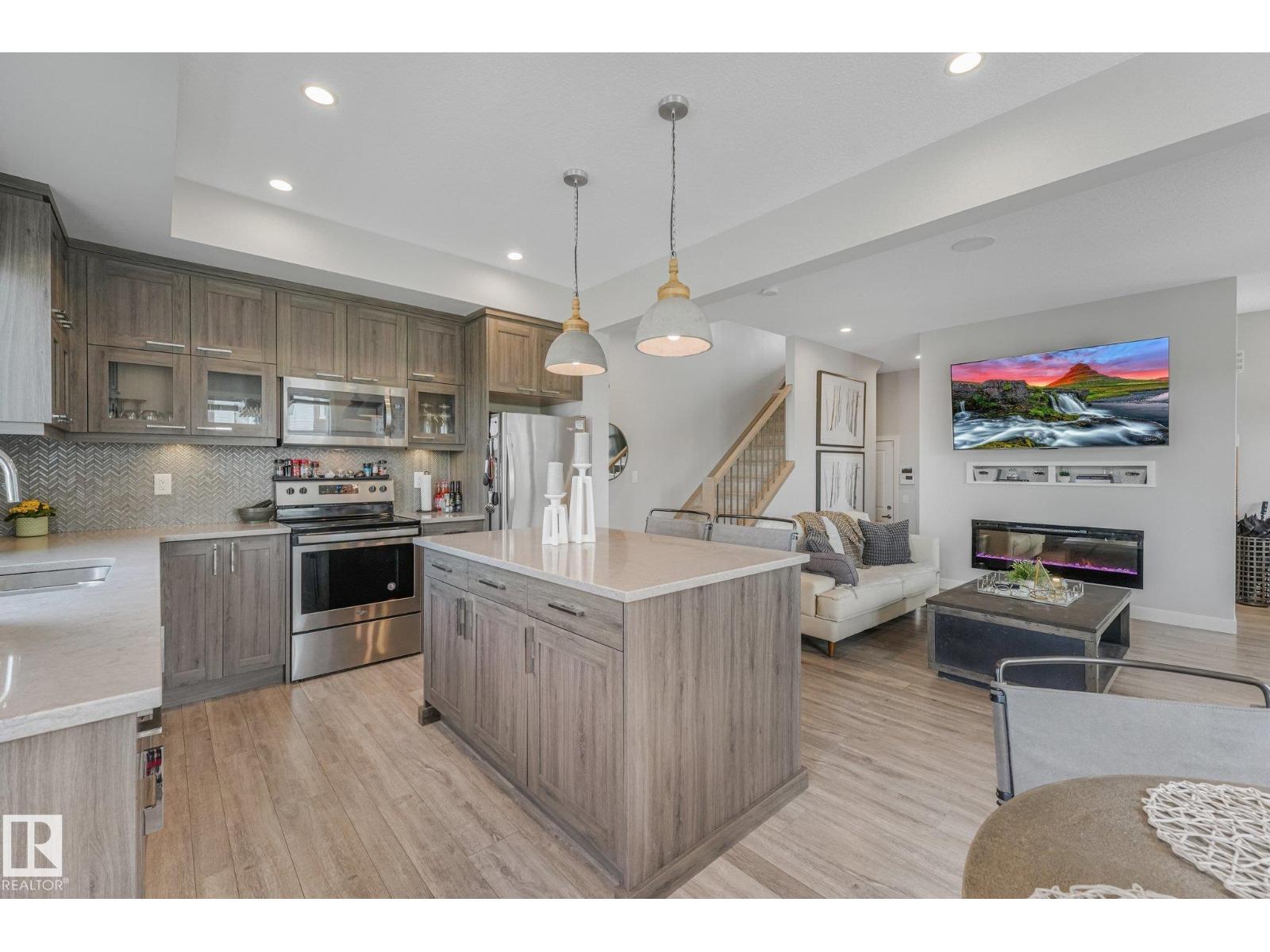 2027 201 ST NW - 14