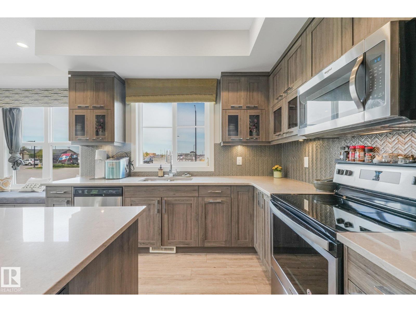 2027 201 ST NW - 19