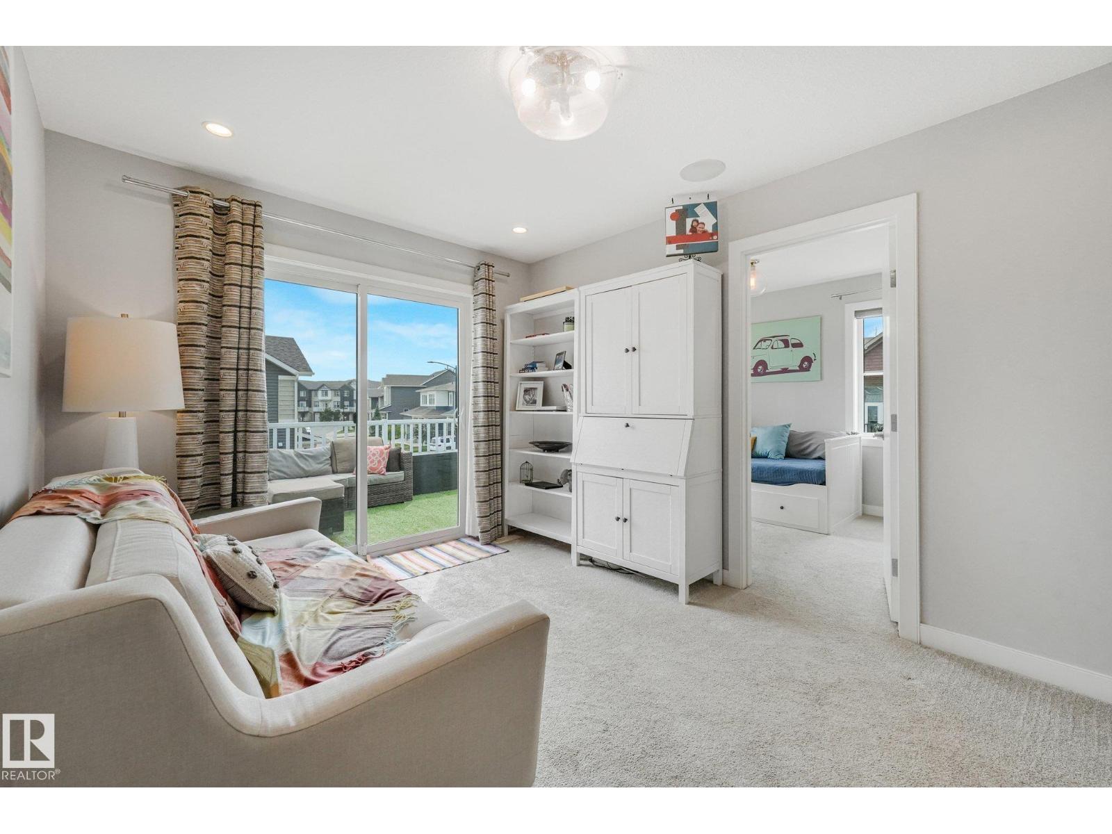2027 201 ST NW - 26