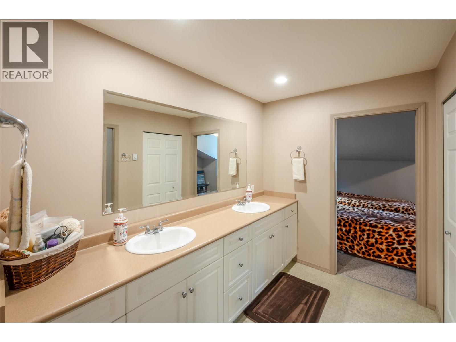2454 Coalmont Road - 14