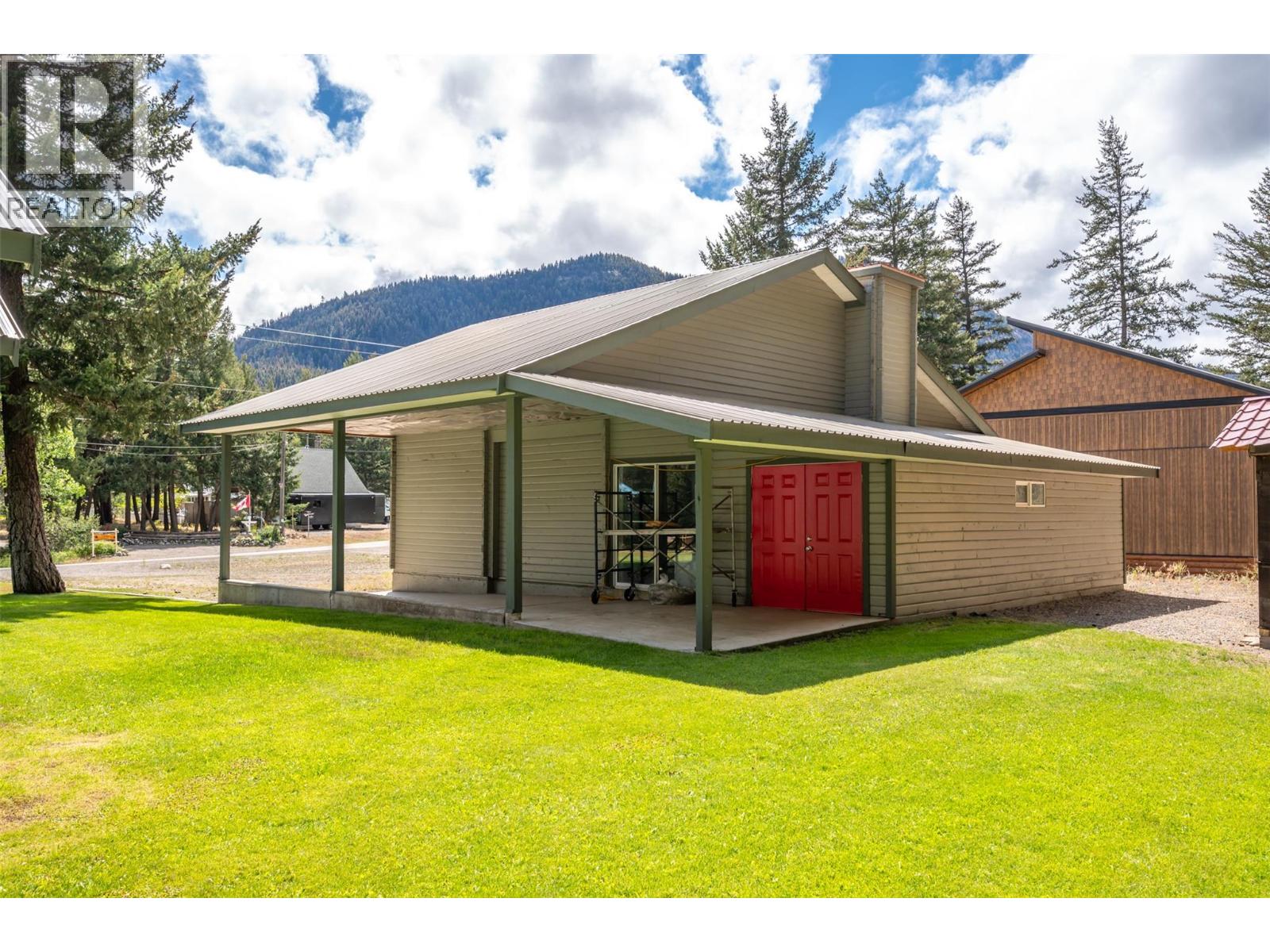 2454 Coalmont Road - 39