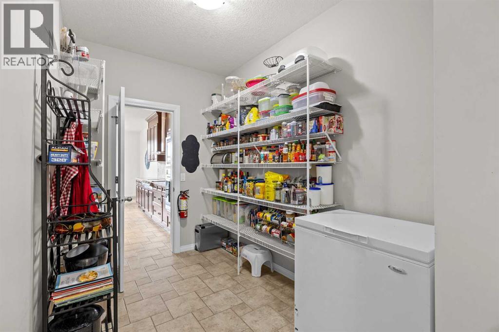 318 Coopers Drive SW - 20