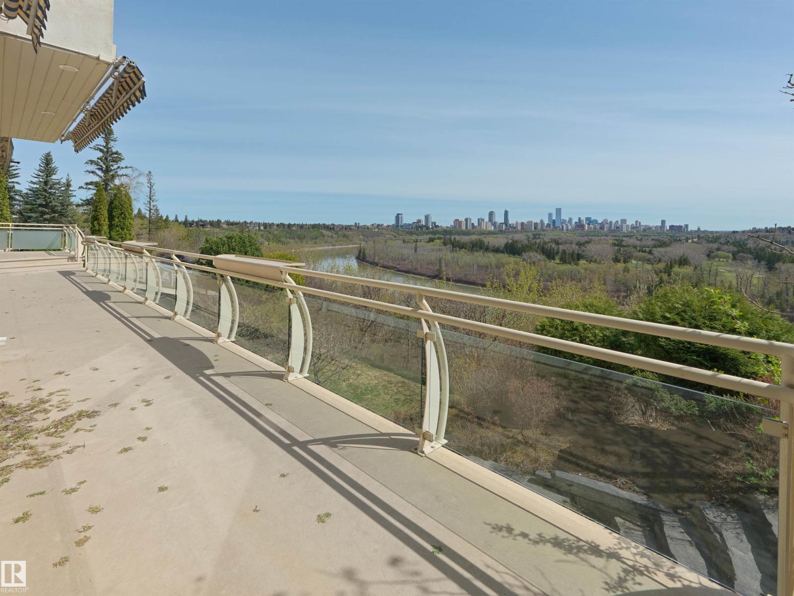 28 RIVERSIDE CR NW - 16