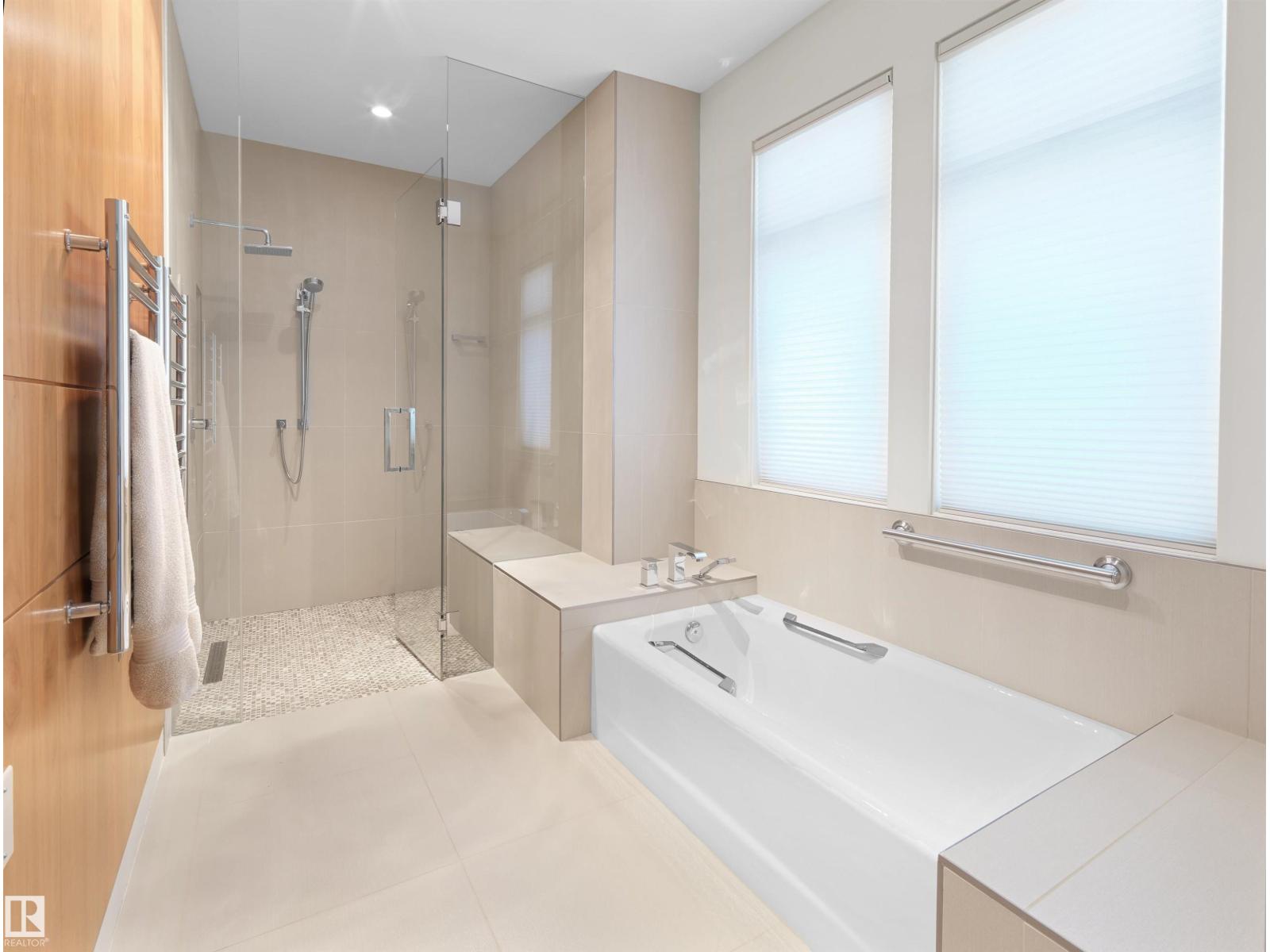 28 RIVERSIDE CR NW - 34