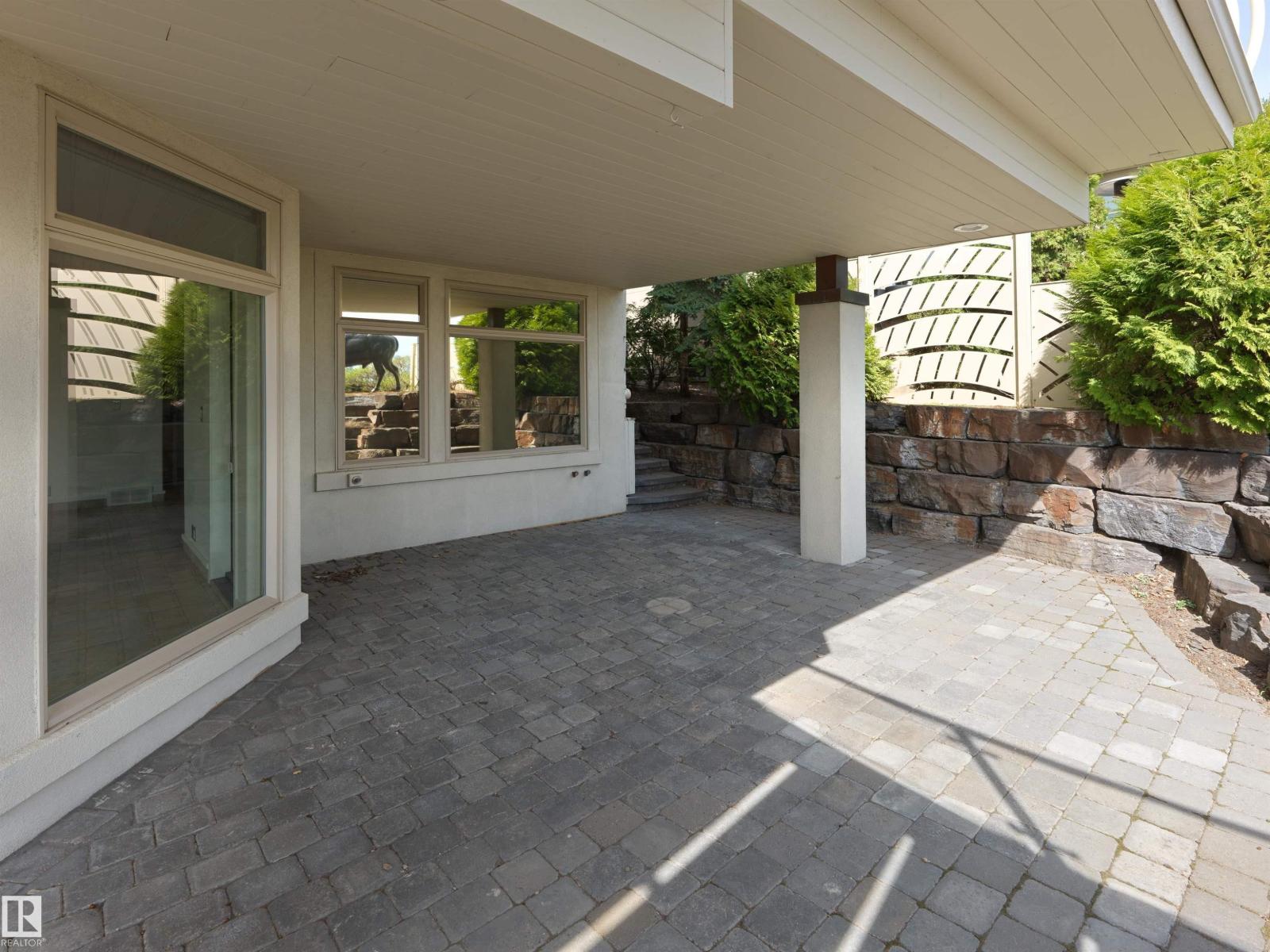 28 RIVERSIDE CR NW - 46