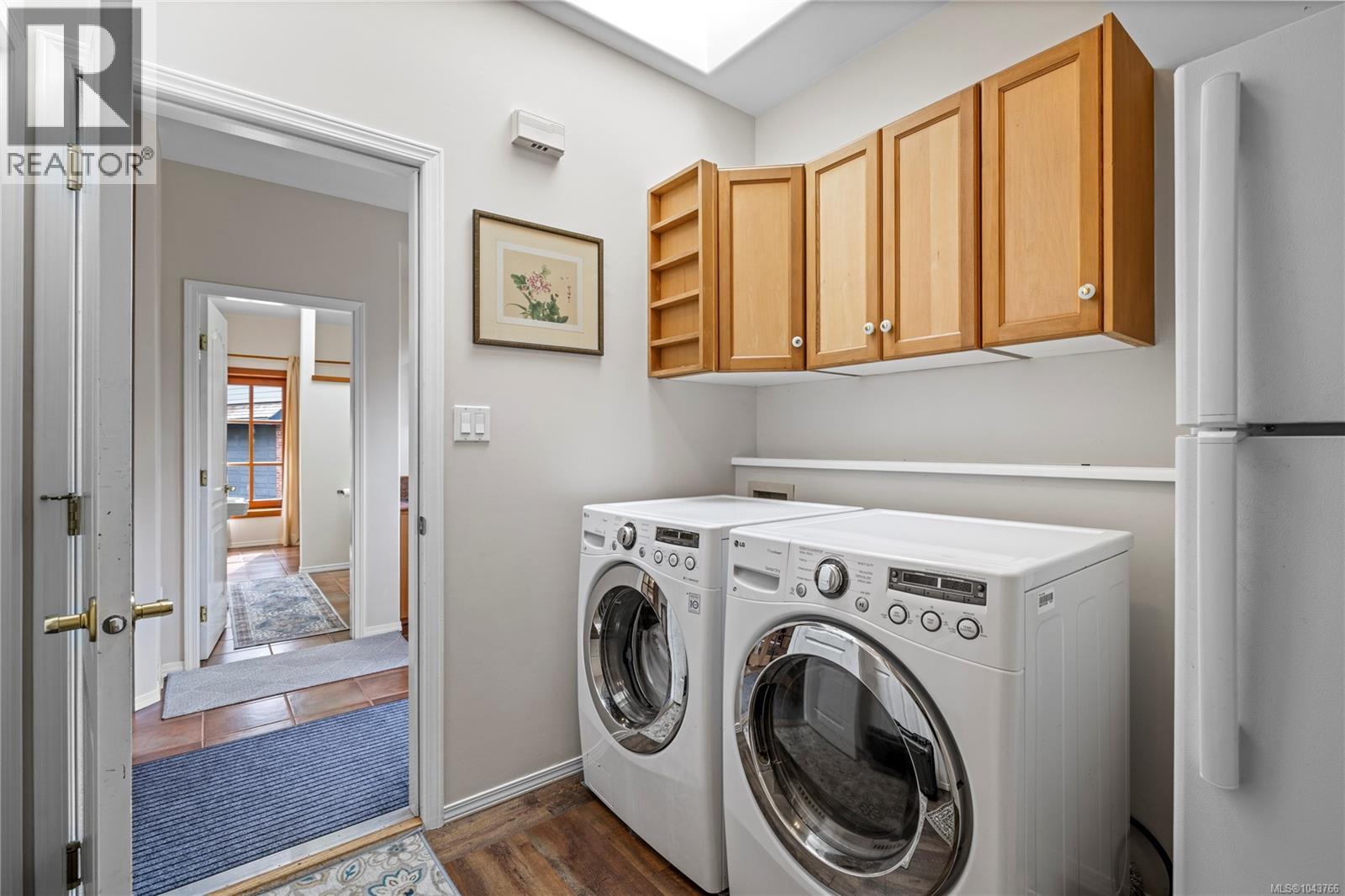 1204 Bazett Rd - 28