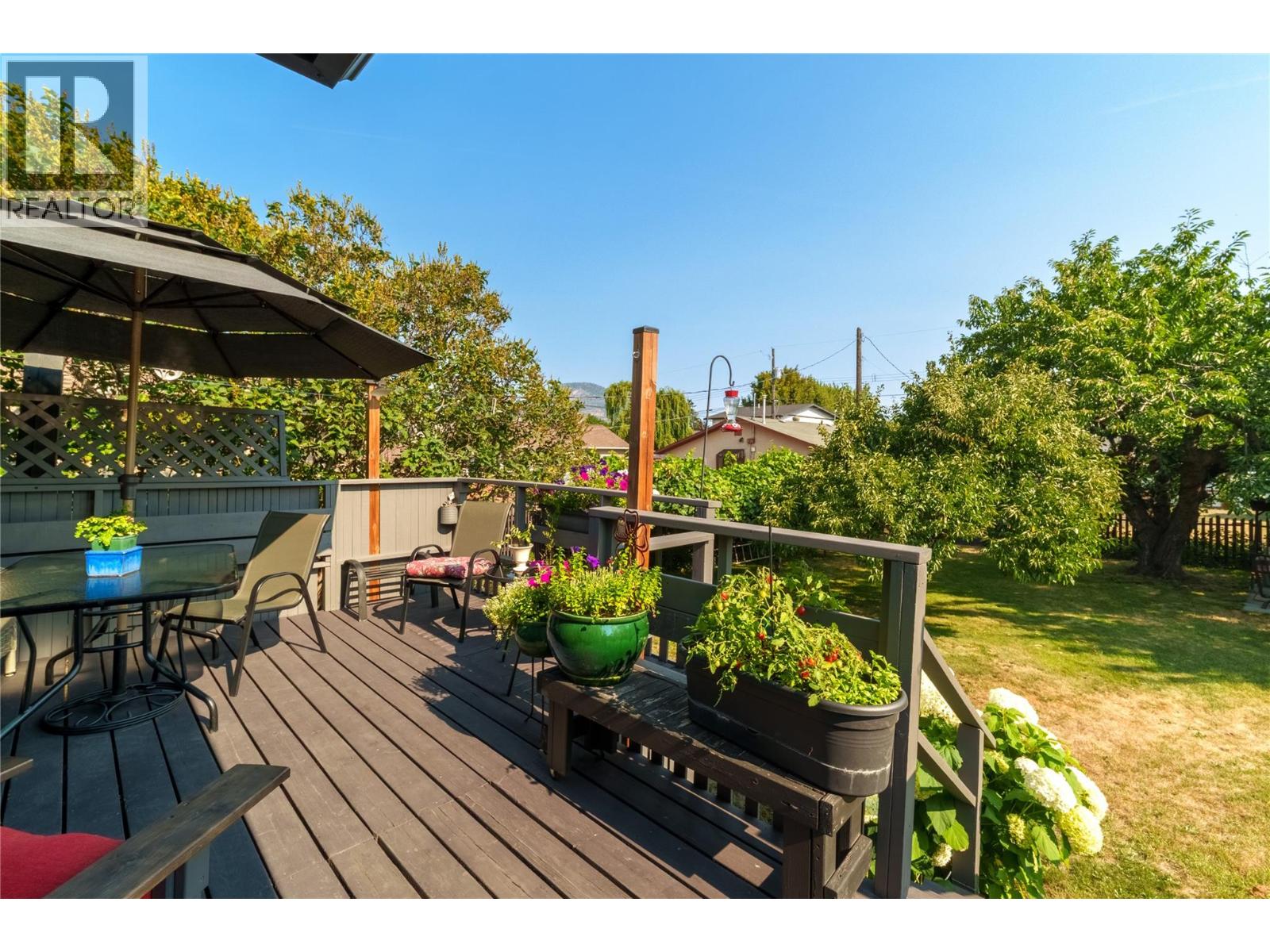 413 Conklin Avenue - 18