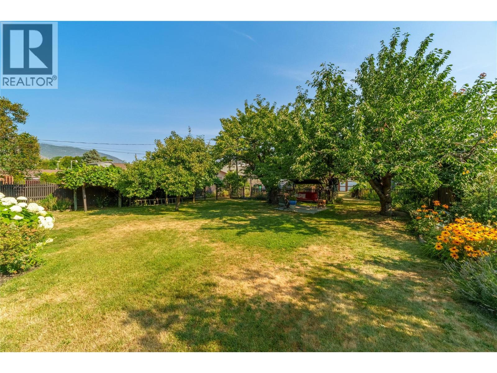 413 Conklin Avenue - 42