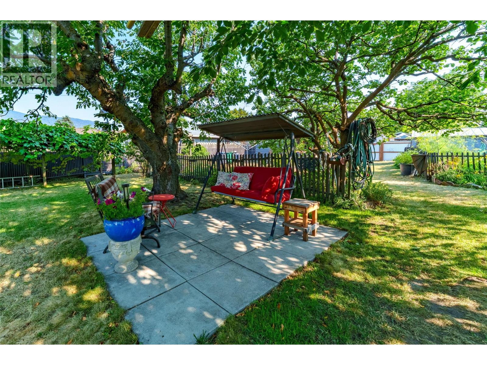 413 Conklin Avenue - 20