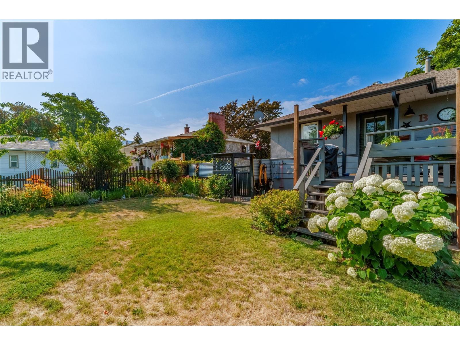 413 Conklin Avenue - 21