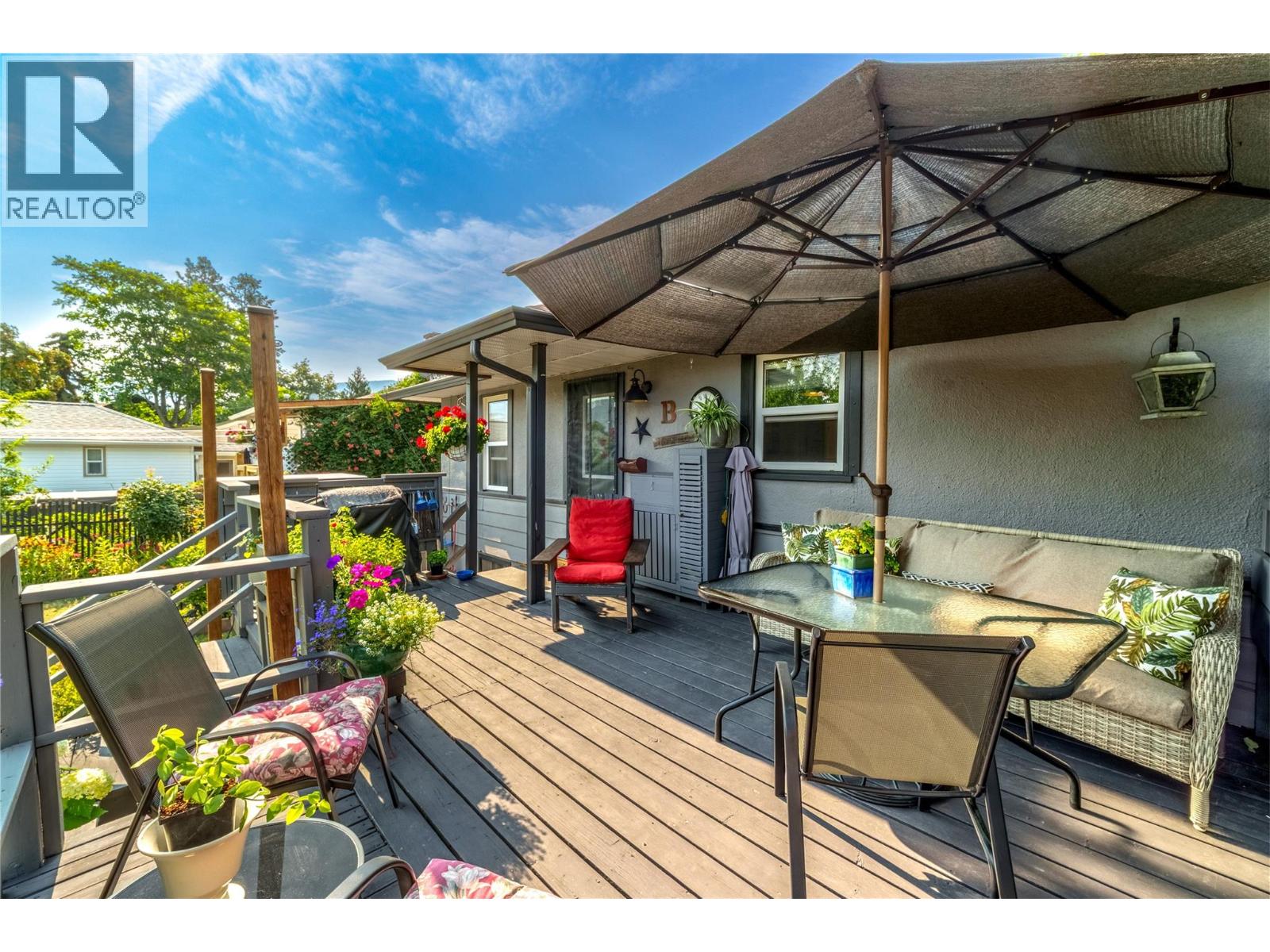 413 Conklin Avenue - 17
