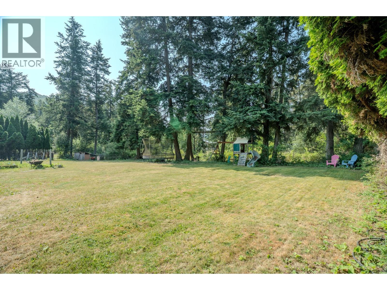 4289 DUNSMUIR Road - 45