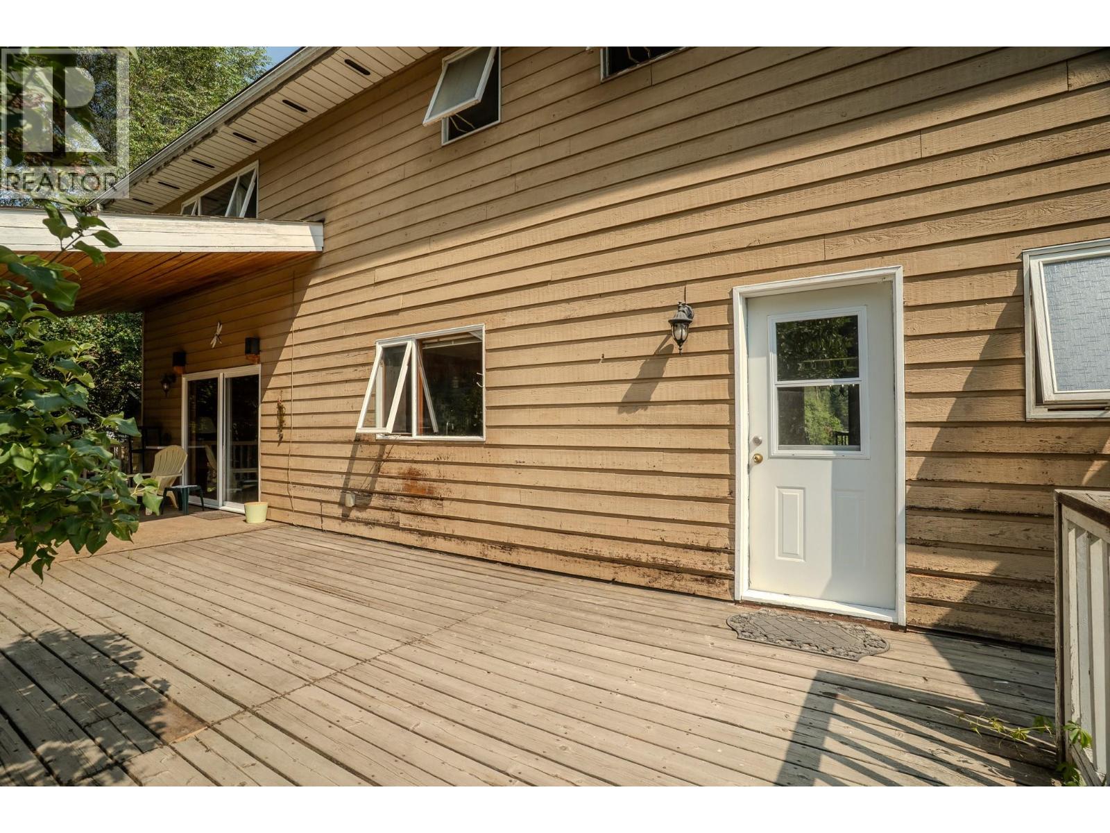 4289 DUNSMUIR Road - 49