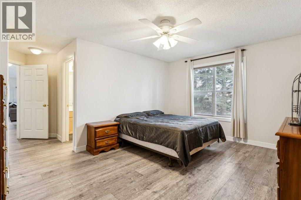 #3105 7171 Coach Hill Road SW - 15