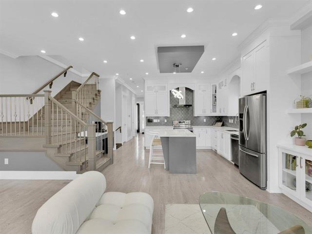 15456 RUSSELL AVENUE, White Rock