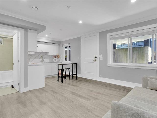 15456 RUSSELL AVENUE, White Rock