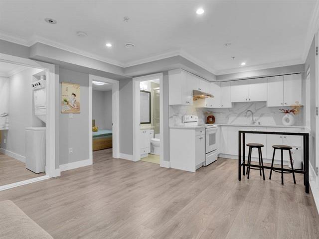 15456 RUSSELL AVENUE, White Rock