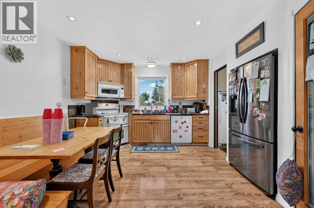 8008 36 Avenue NW - 15