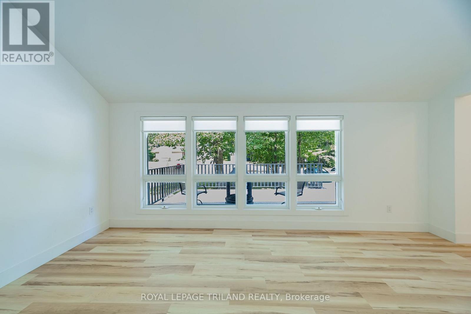 9653 JOANNE AVENUE - Image 14