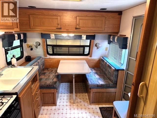 #D4 2650 Turnbull Rd - 25
