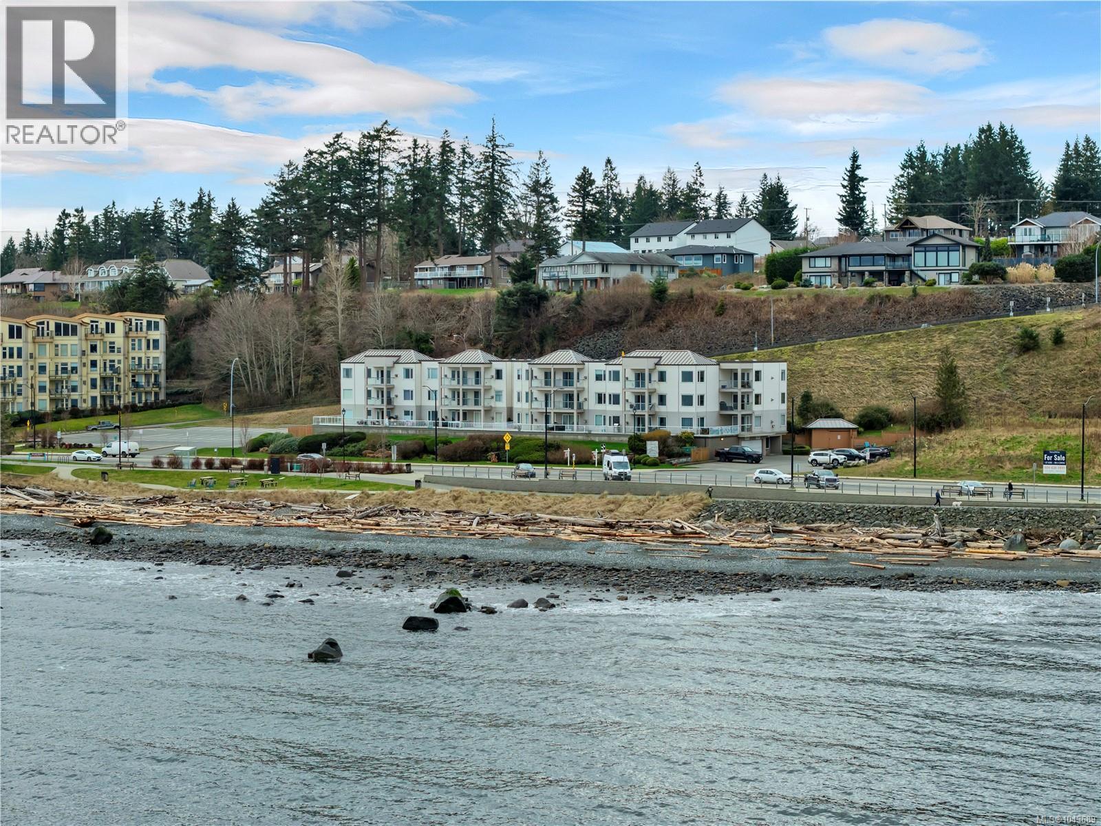 #308 1350 Island Hwy S - 1