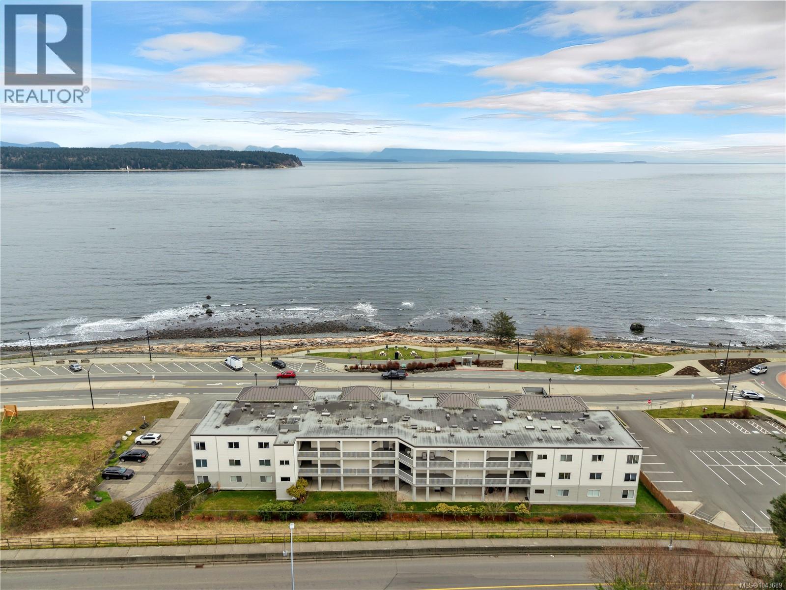 #308 1350 Island Hwy S - 40