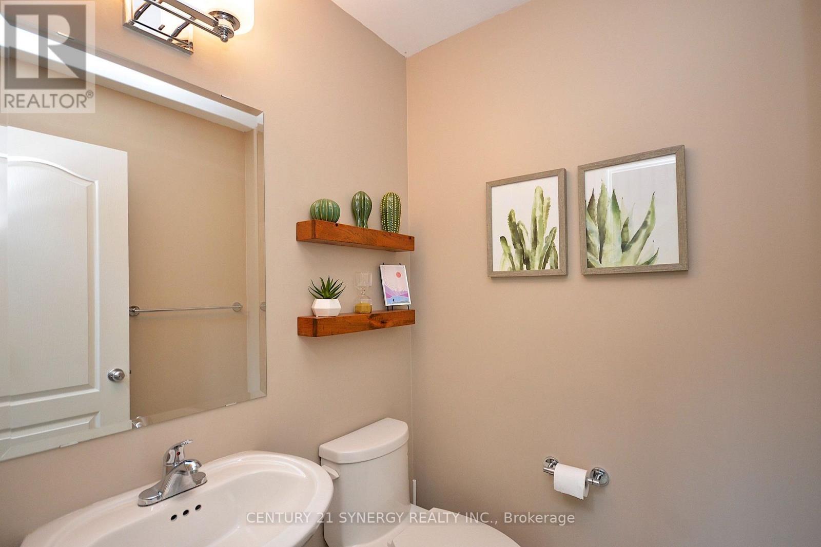 3 Bed, 3 Bath House for Sale in Ottawa – 652 VIVERA PLACE, Ottawa – MLS# X13586298 - Image 3