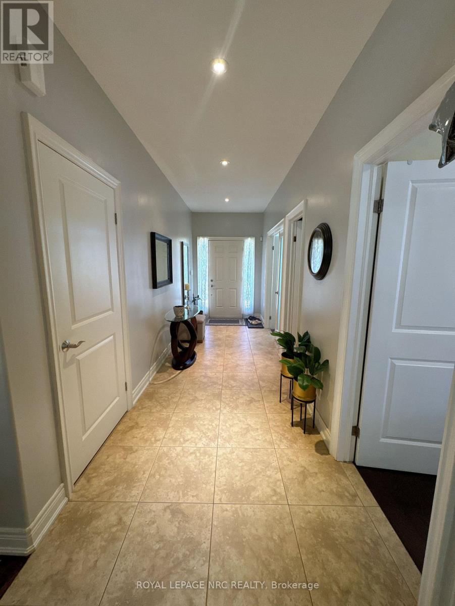 211 FIRST STREET LOUTH - 4