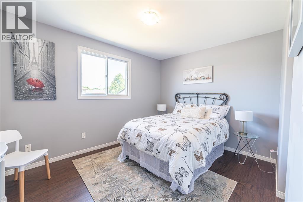 1752 VICKY CIRCLE - 14