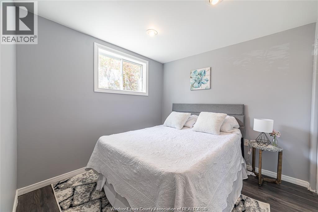 1752 VICKY CIRCLE - 22