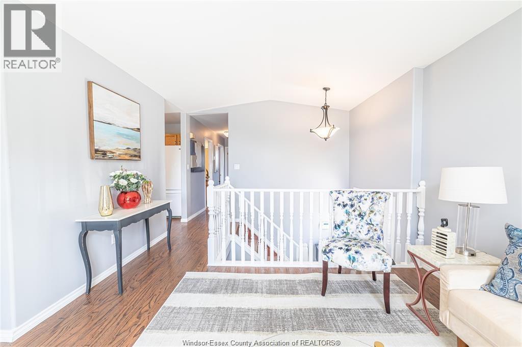 1752 VICKY CIRCLE - 7