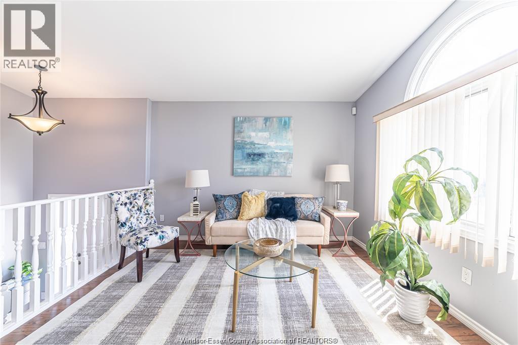 1752 VICKY CIRCLE - 8