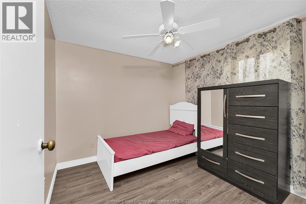 3081 FAIRLANE CRESCENT - Image 9