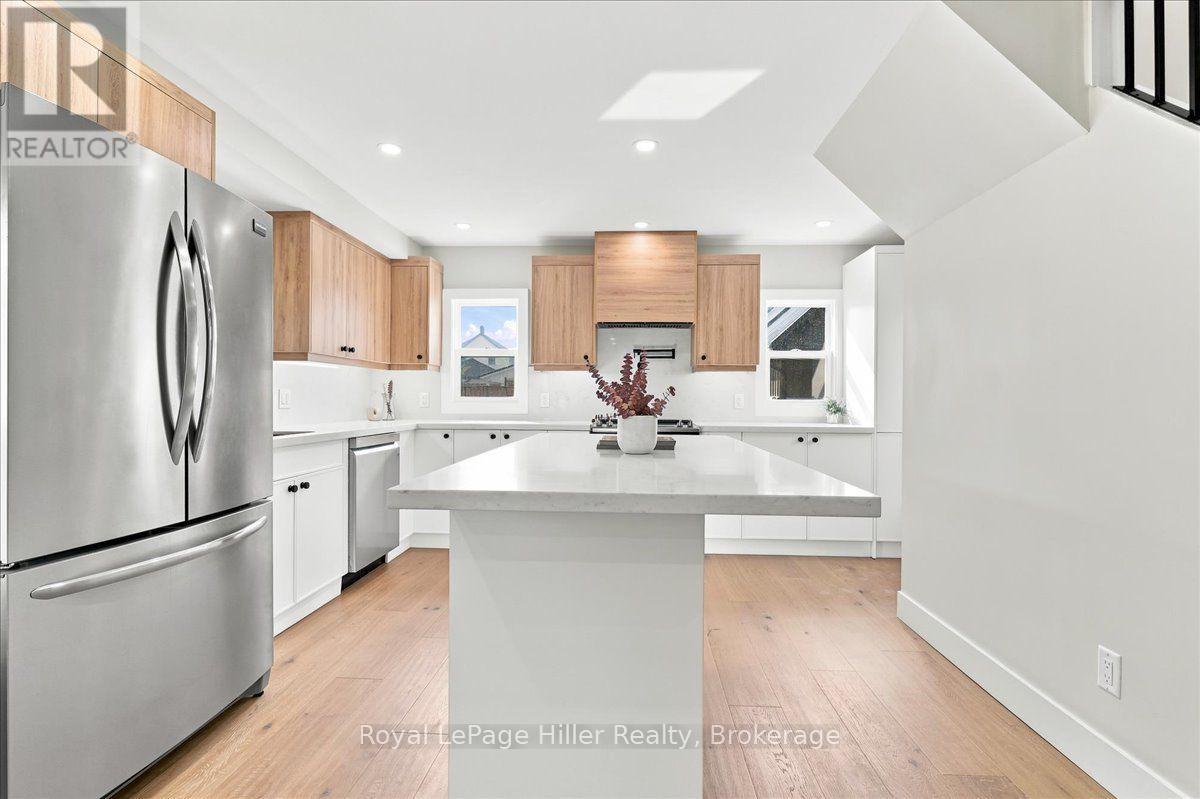 361 NELSON STREET - 14