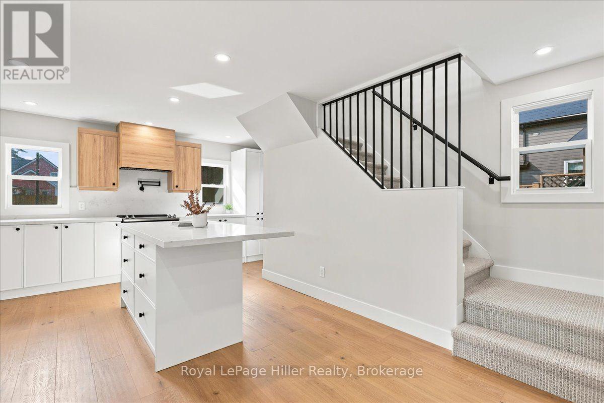 361 NELSON STREET - 23