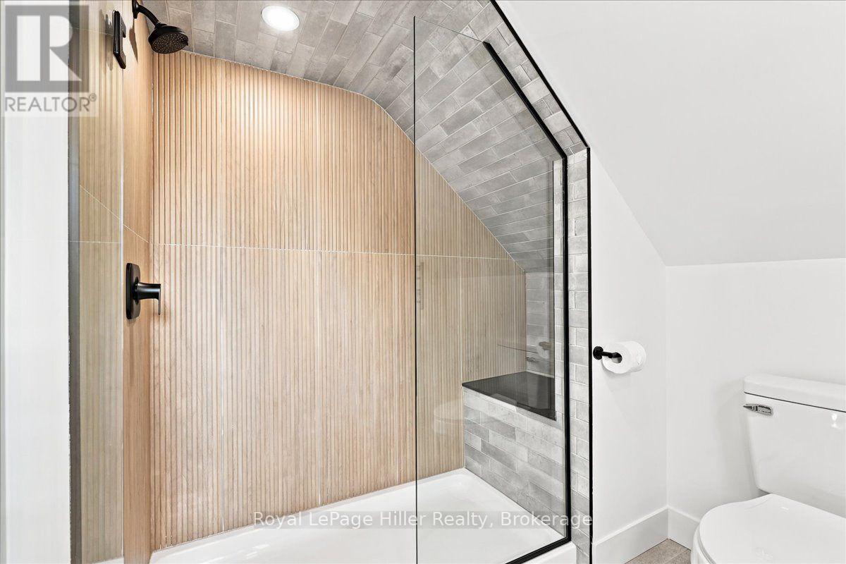 361 NELSON STREET - 30