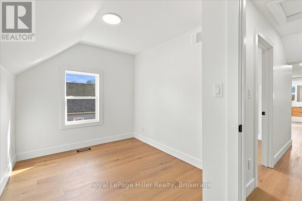 361 NELSON STREET - 31