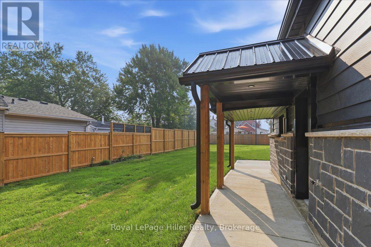361 NELSON STREET - 37