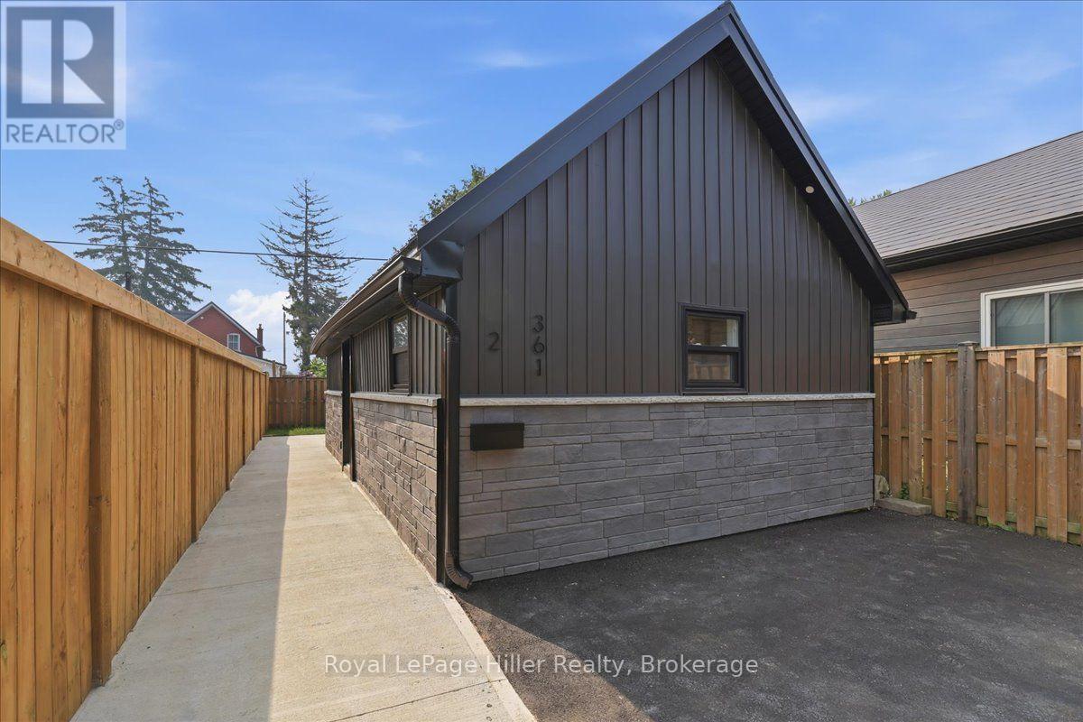 361 NELSON STREET - 40
