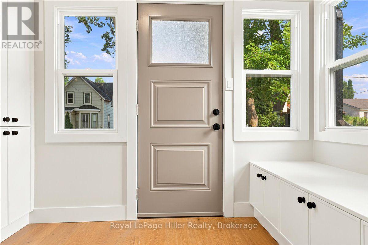 361 NELSON STREET - 6