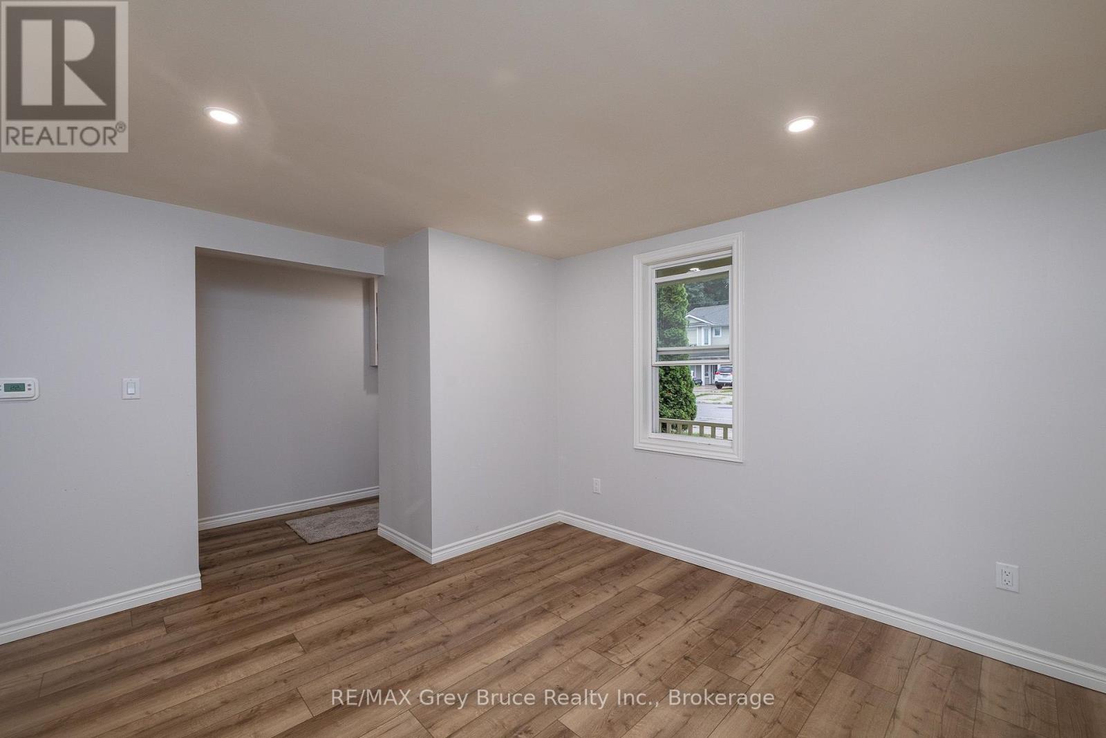 1131 3RD AVENUE W - 11