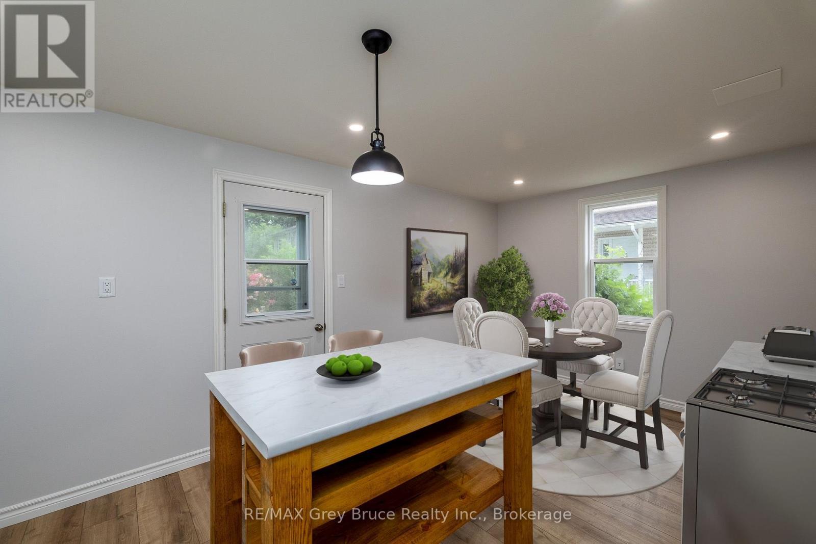 1131 3RD AVENUE W - 19