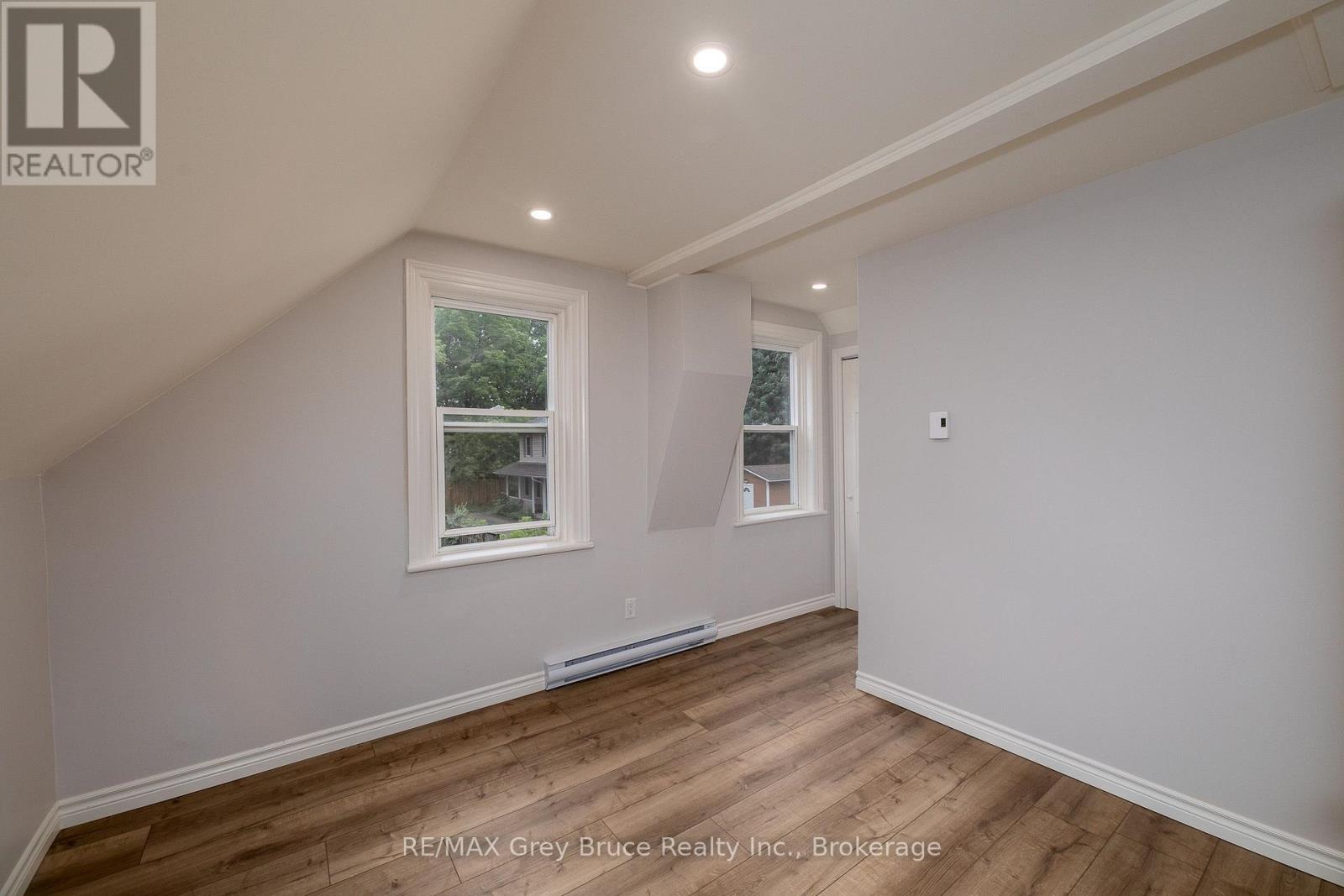 1131 3RD AVENUE W - 20