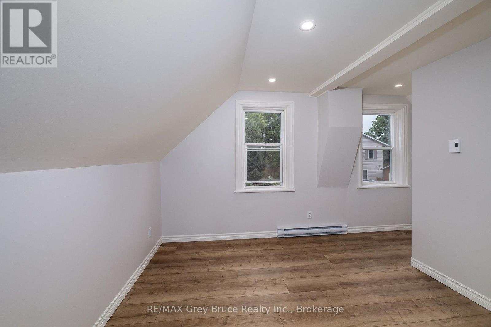 1131 3RD AVENUE W - 21